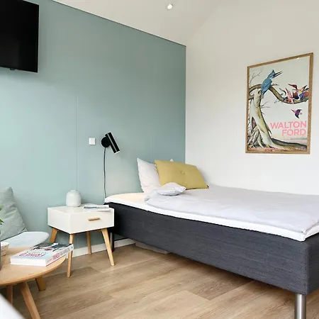 Athome Apartment